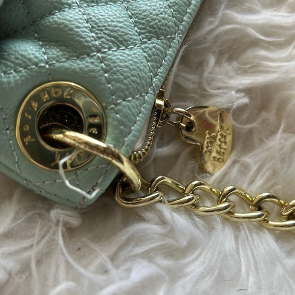 🎉HP💕 Betsey Johnson Quilted Crossbody Bag - Picture 7 of 11